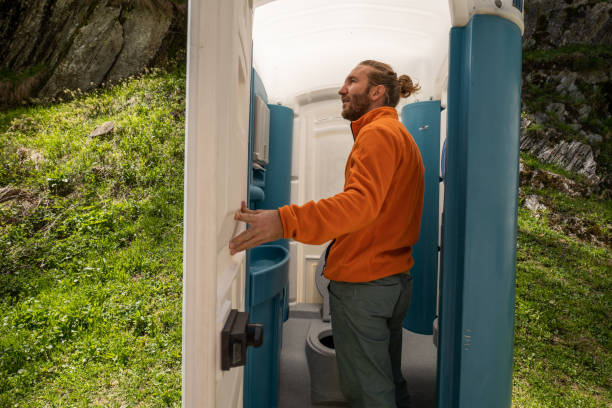 Best Porta potty delivery and setup  in Lyndhurst, VA